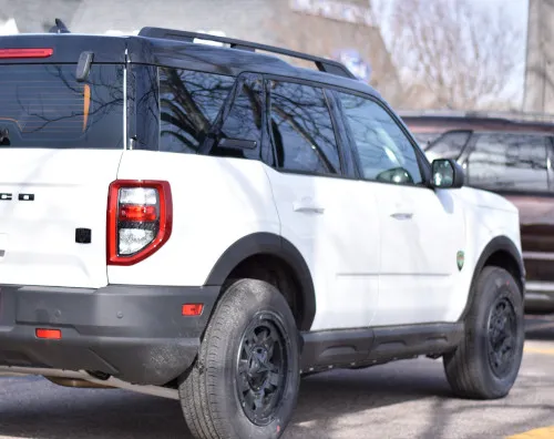 bronco_sport_small_feat2