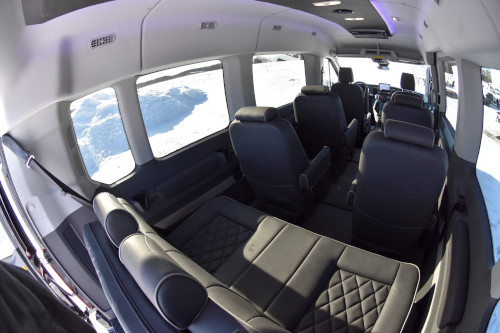 ford_transit_landmark_small_feat4