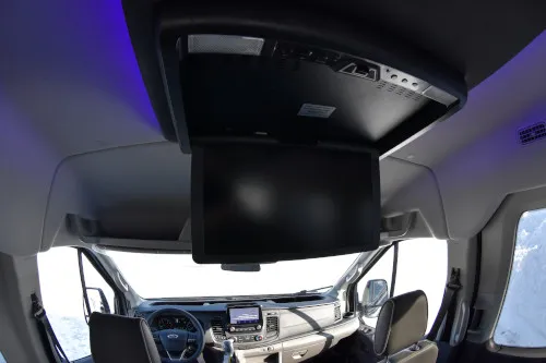 ford_transit_landmark_small_feat6