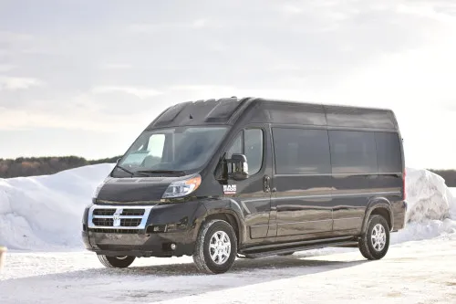 promaster_limo_small_feat5
