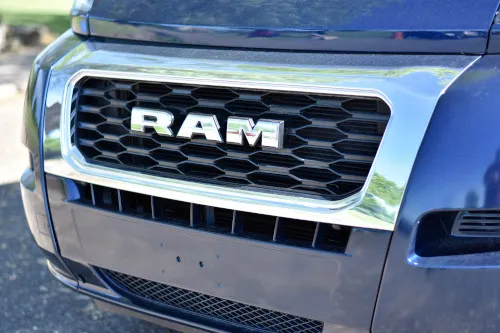 promaster_galaxy_small_feat2