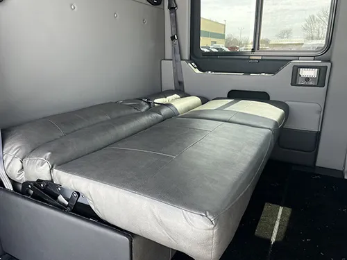 moto-transit-waldoch-van3