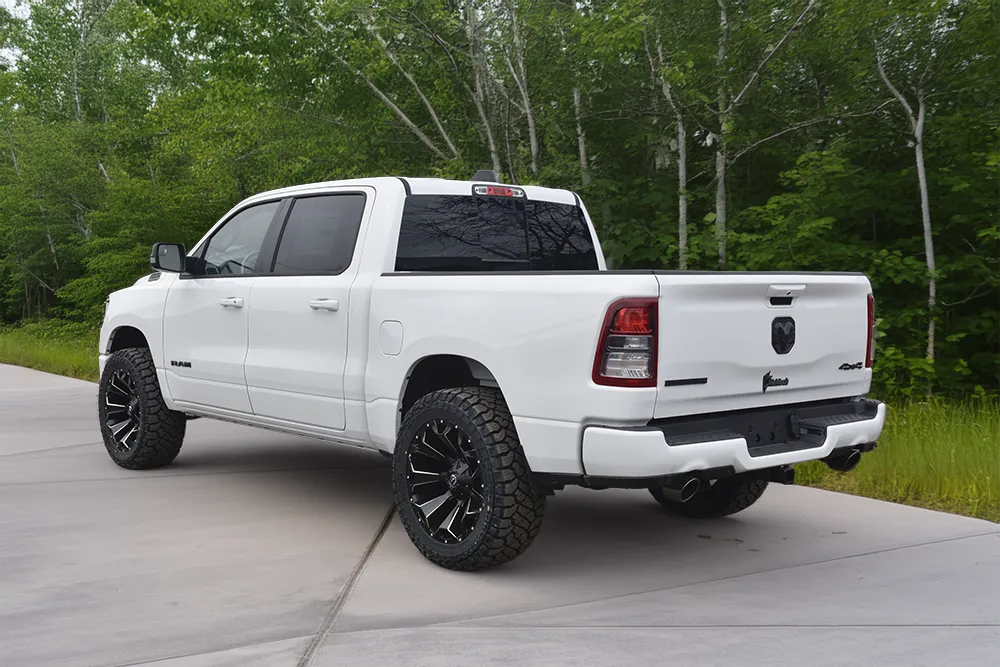2022-ram-1500-level-waldoch-white-rear-driver-quarter