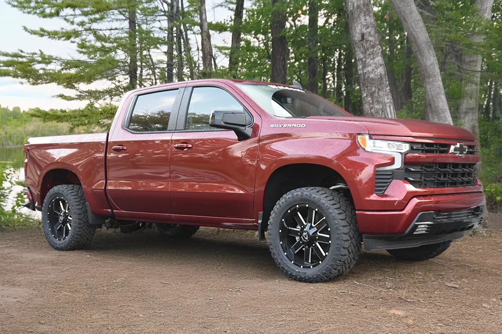 chevy-1500-crewcab-waldoch-level-red-front-quarter-pass-2