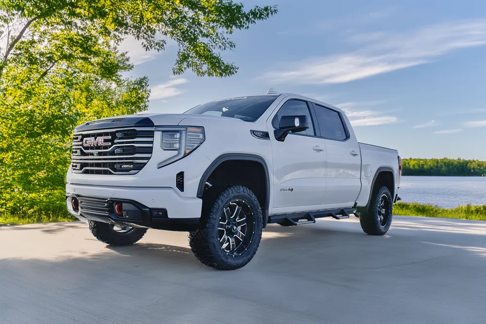 gmc-level-silver-waldoch-driver-quarter-low-white